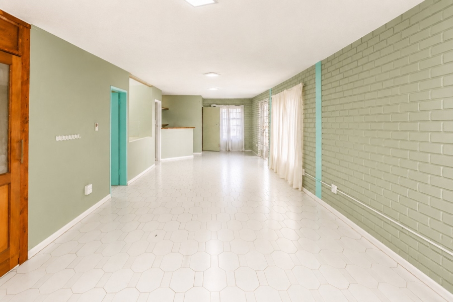 3 Bedroom Property for Sale in Schoemansville North West